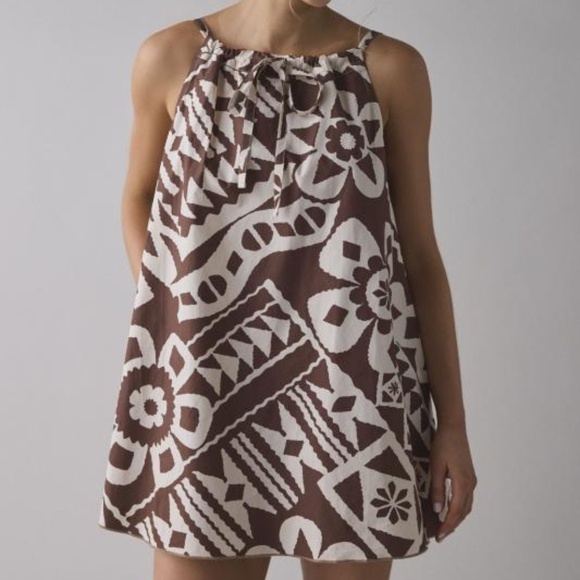 BDG Eva Tie-Front Ruched Strap Trapeze Mini Dress Size XXS - Picture 1 of 9